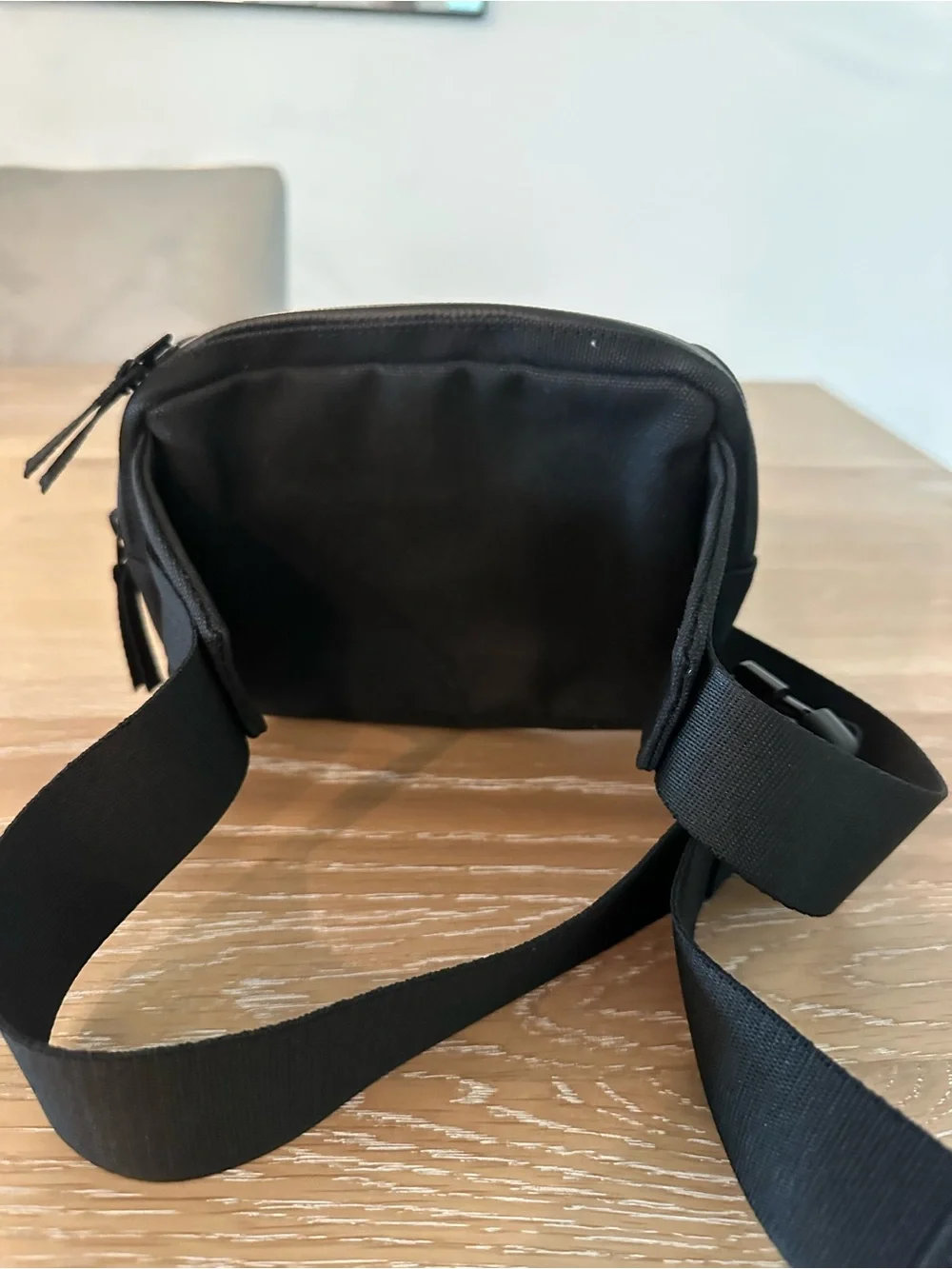NOBULL Black Belt Bag with Front Logo - Picture 2 of 3